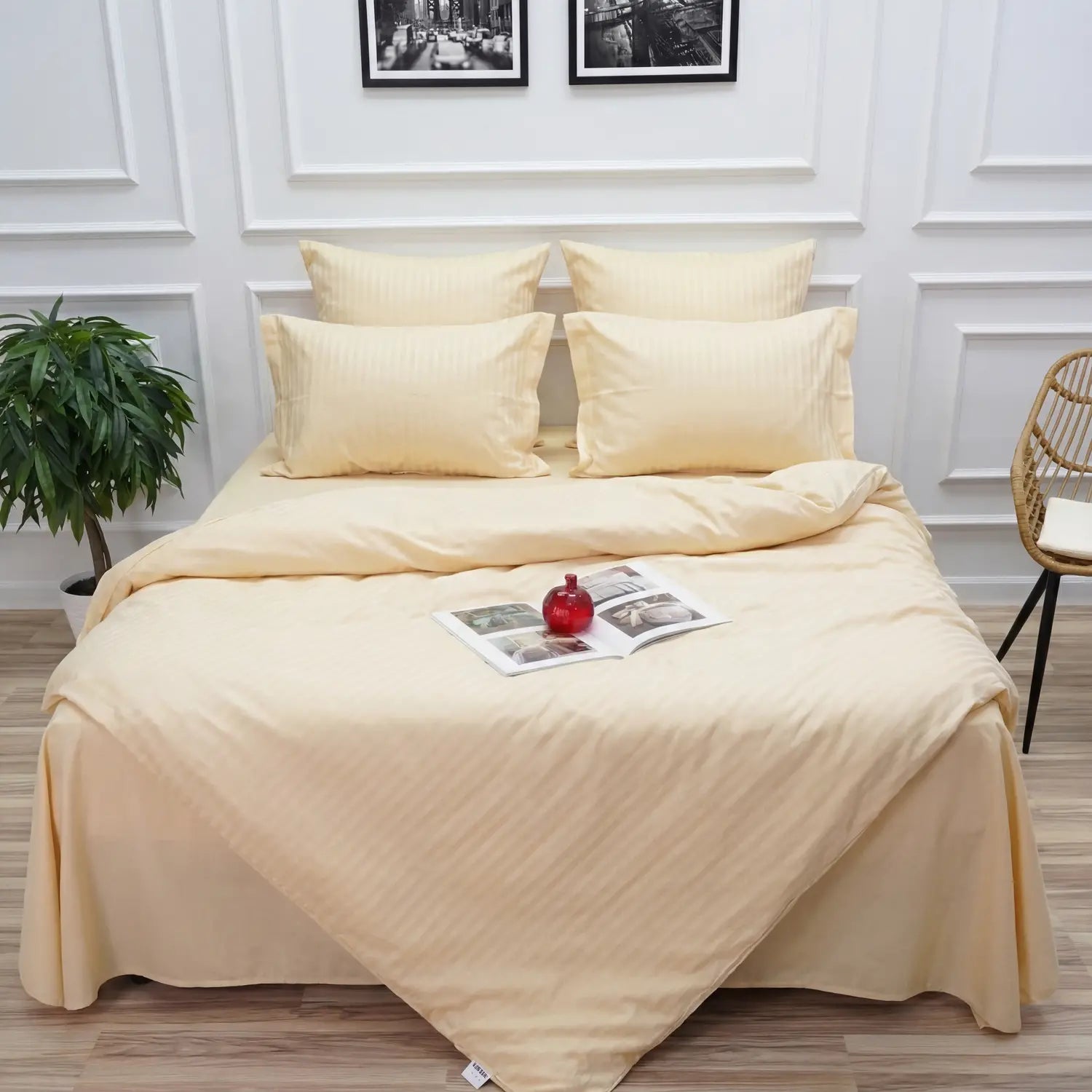 Постільна білизна сатин. Кремовий. Полуторна, двоспальна, євро, сімейна